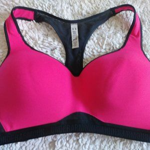 UnderArmour  HeatGear Sports  bra